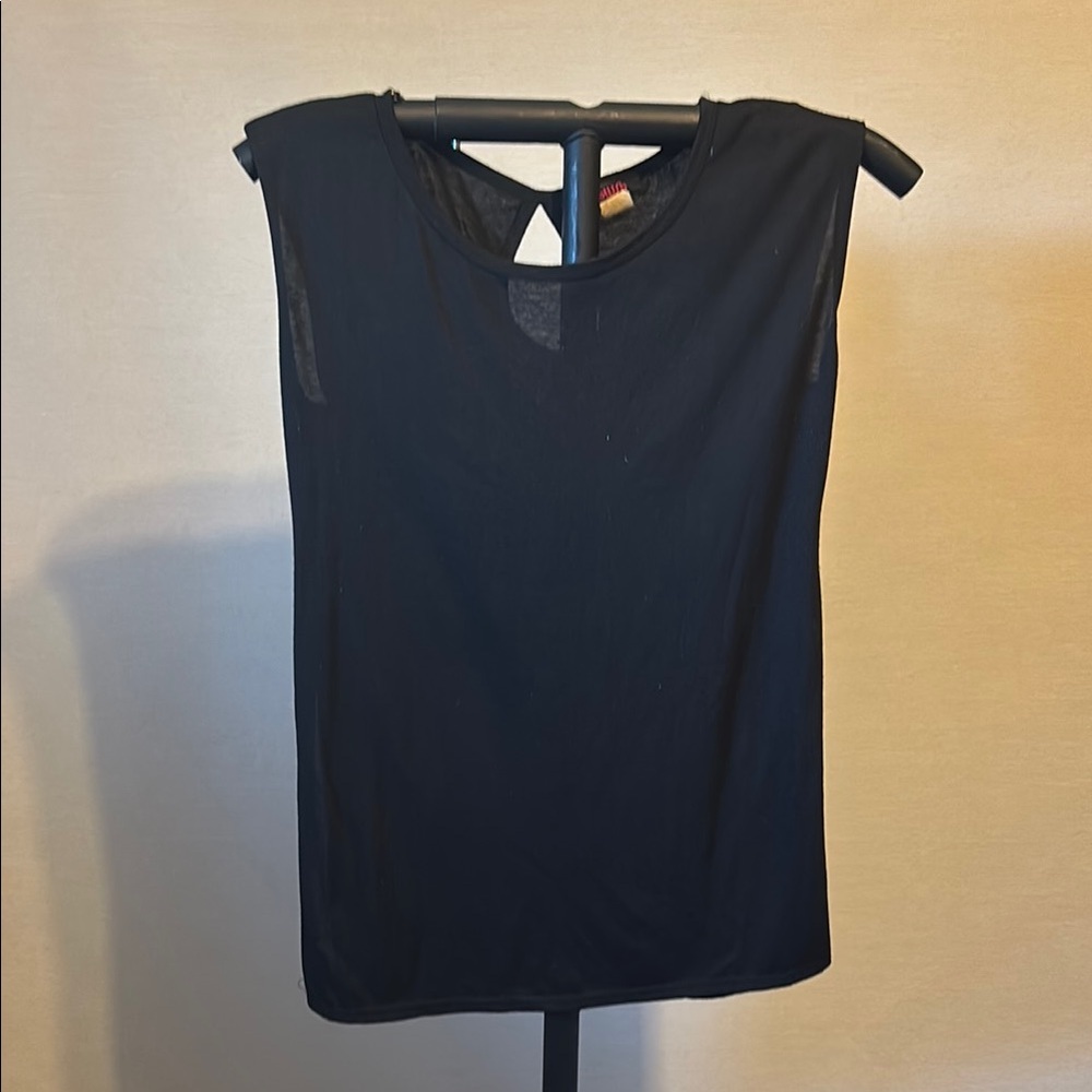 Blush Black Muscle Tee